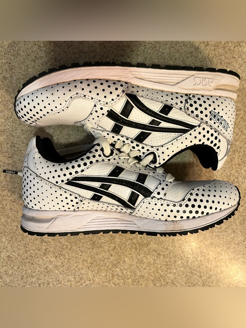 Asics Gelsaga “Polka Dots”